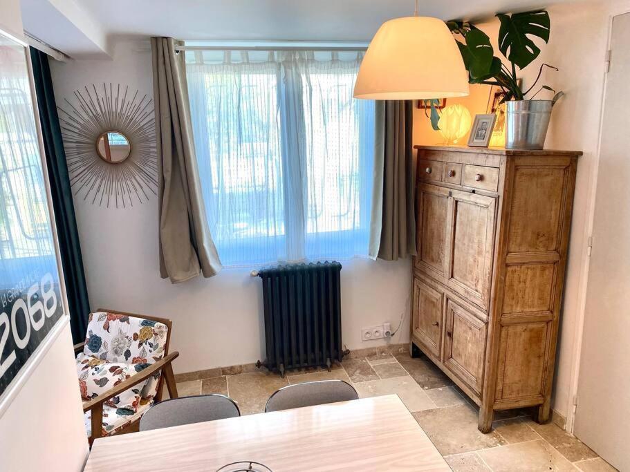 La Suite De La Maison Jaune Montpellier Extérieur photo